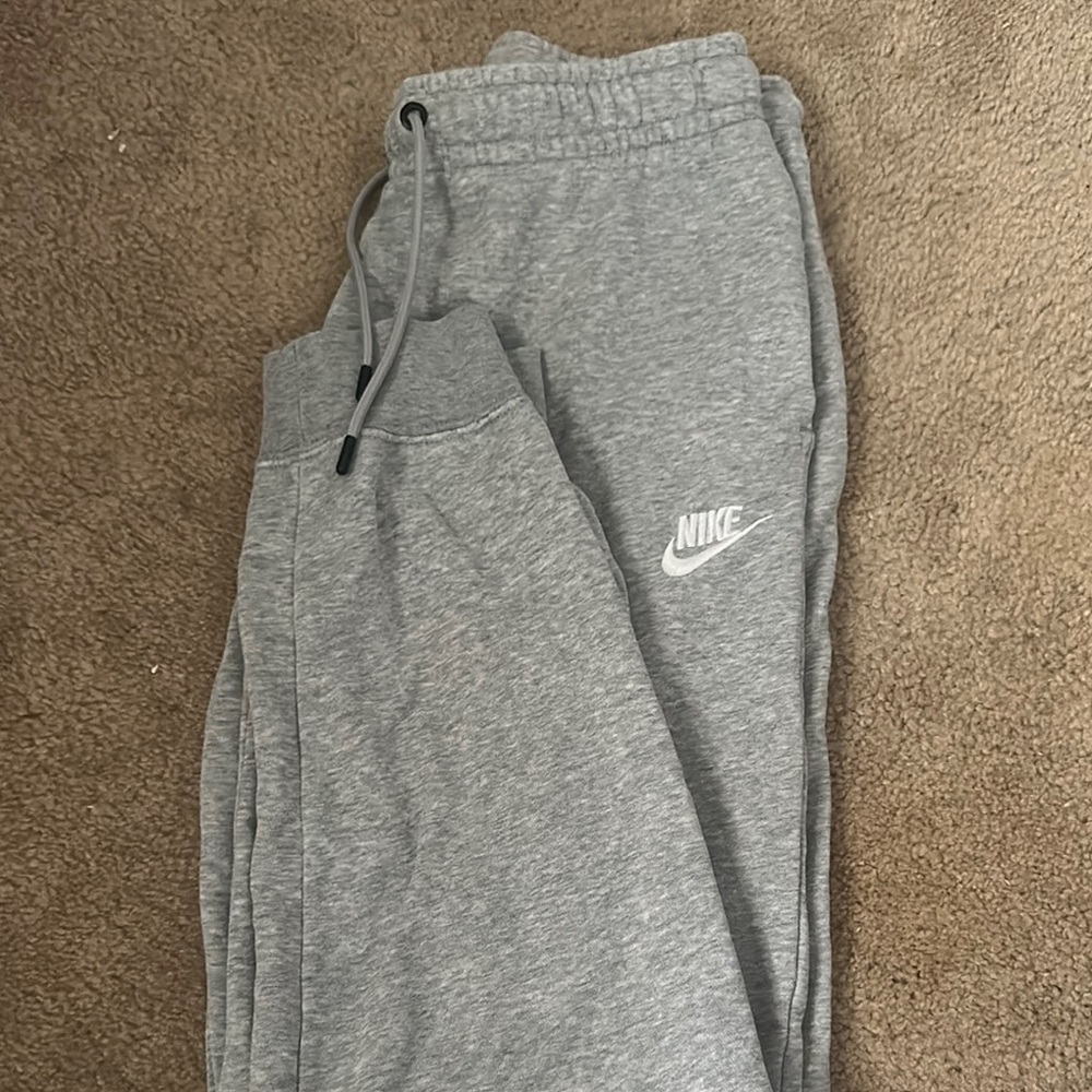 Nike Gray Sweatpants Relaxed Fit